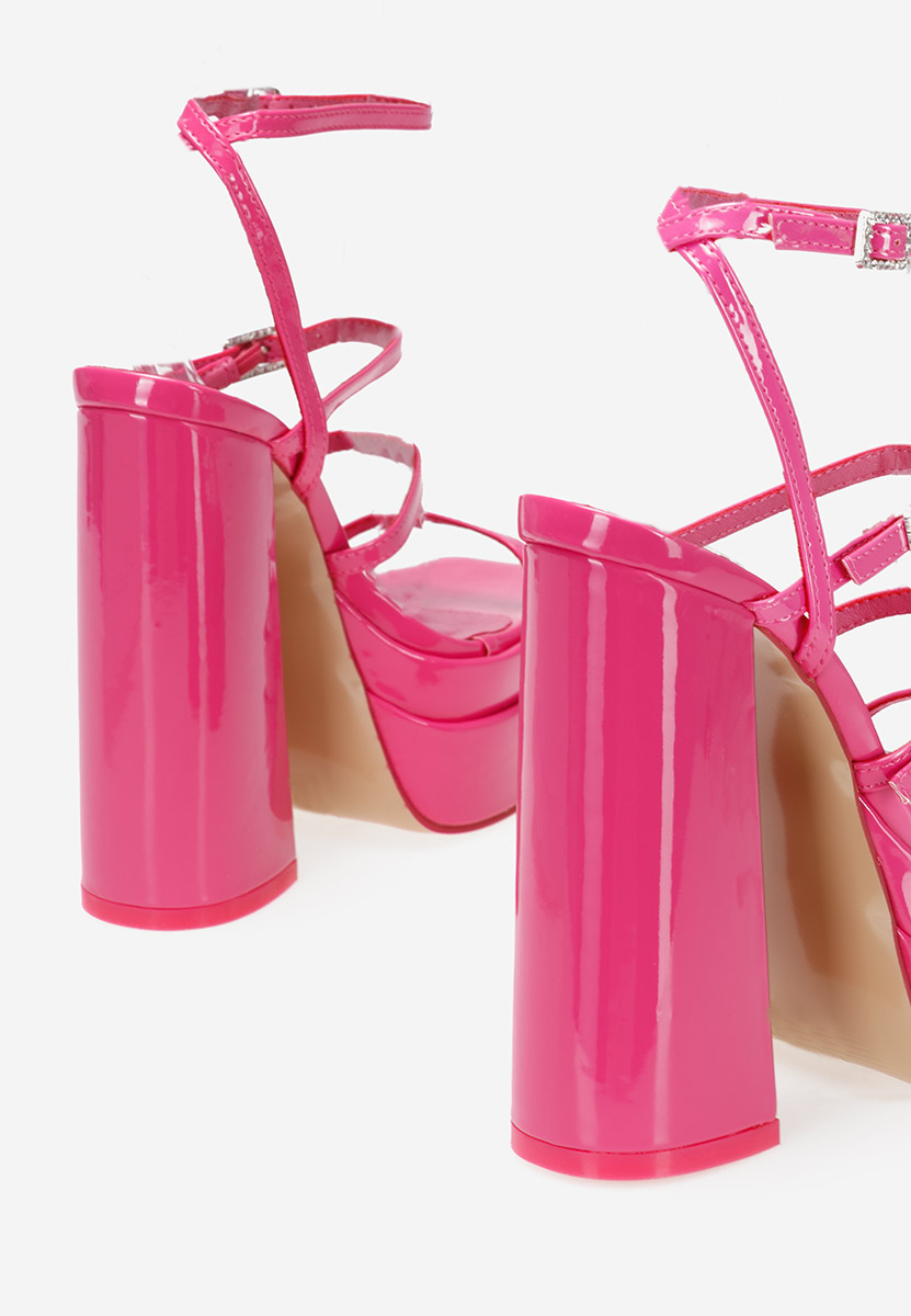 Sandale s petu Dira fuksija