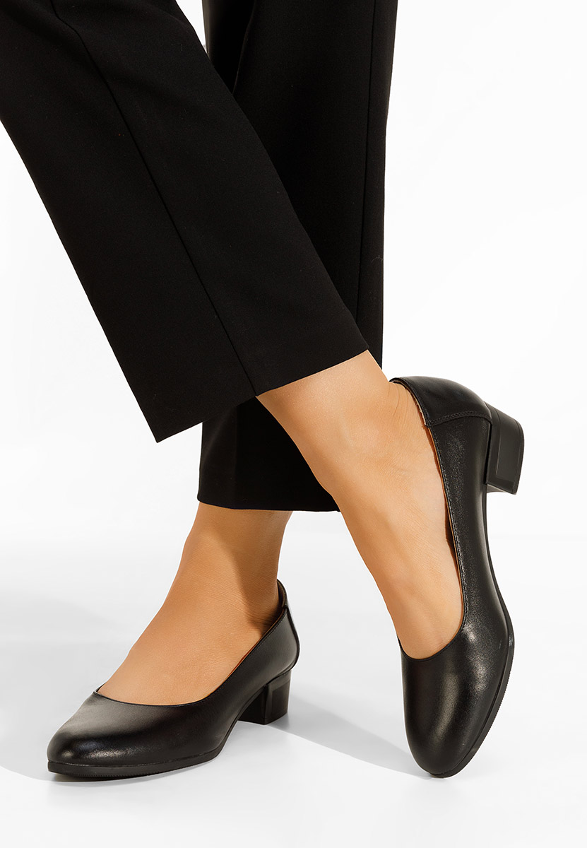 Salonke na malu petu Montremy crno Salonke na malu petu Montremy crno