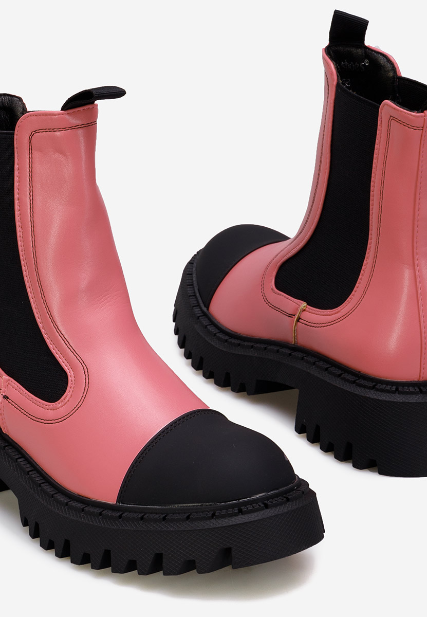 Chelsea polučizme Zambia ružičasto