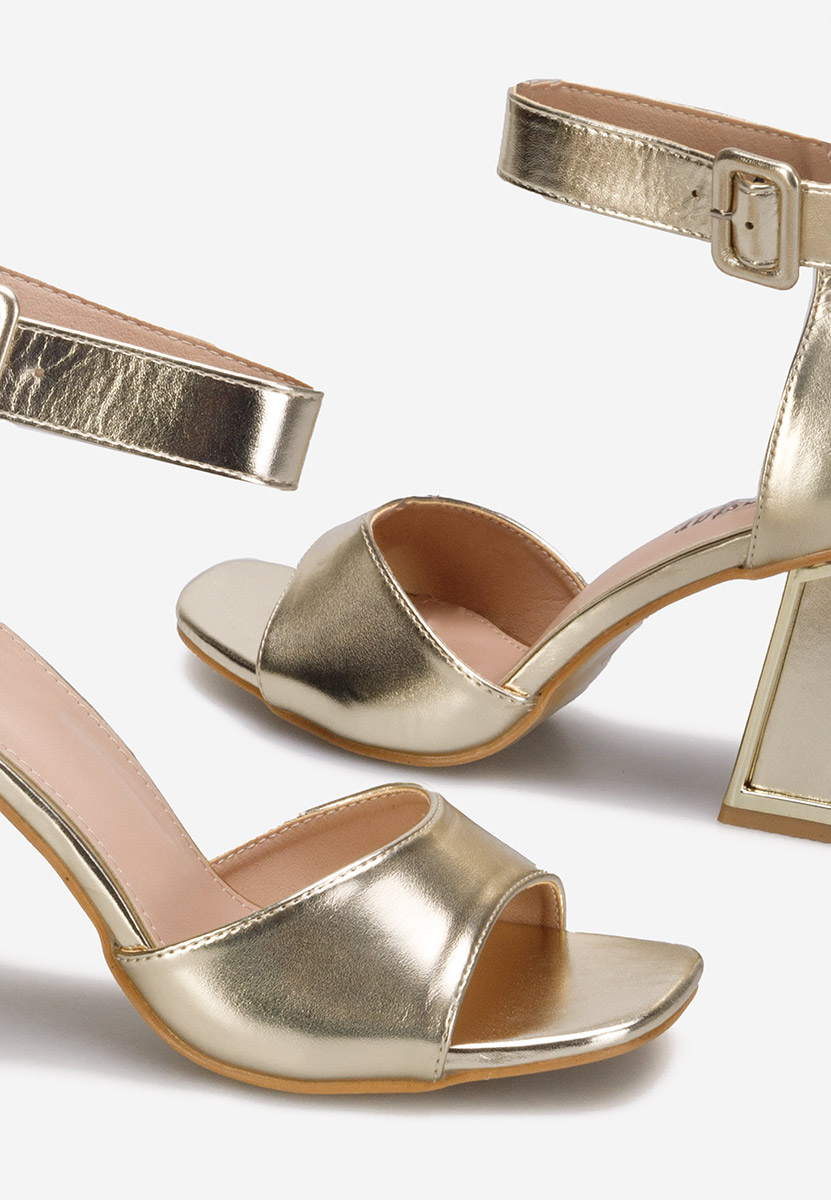 Ženske sandale elegantne Trisa zlatno