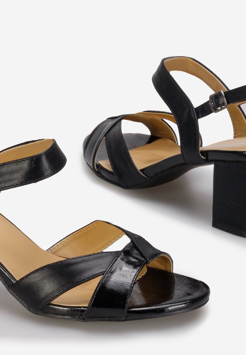 Sandale s petu Marjana crno