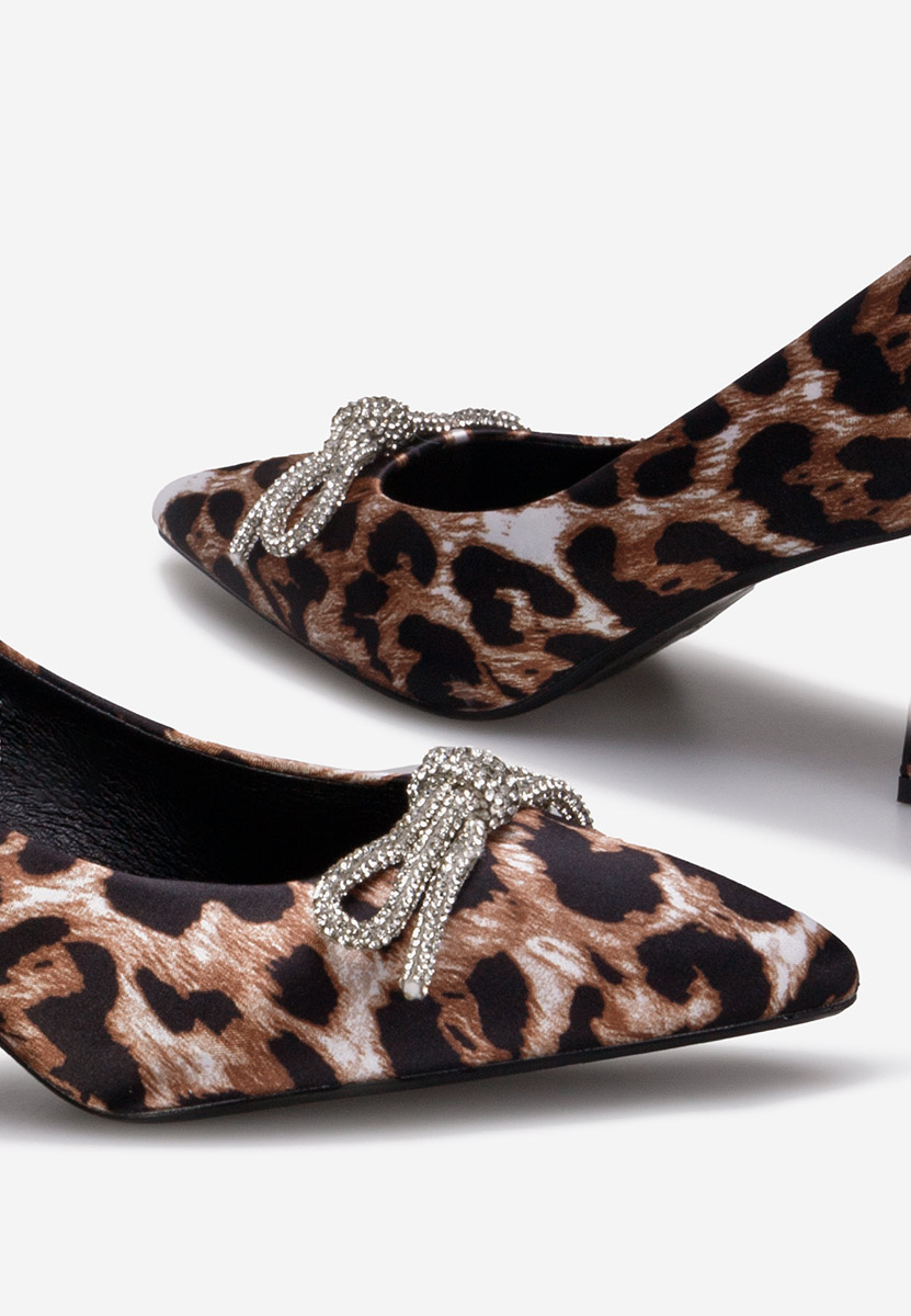 Cipele na petu Abigale leopardi