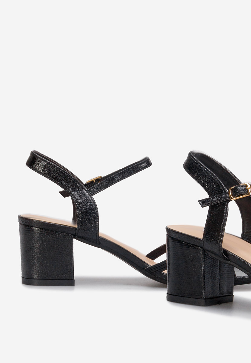 Sandale s petu Myla crno