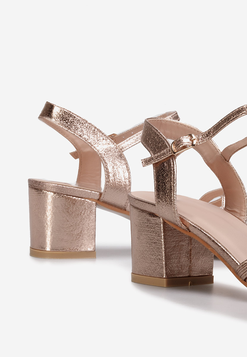 Sandale s petu Myla Šampanjac