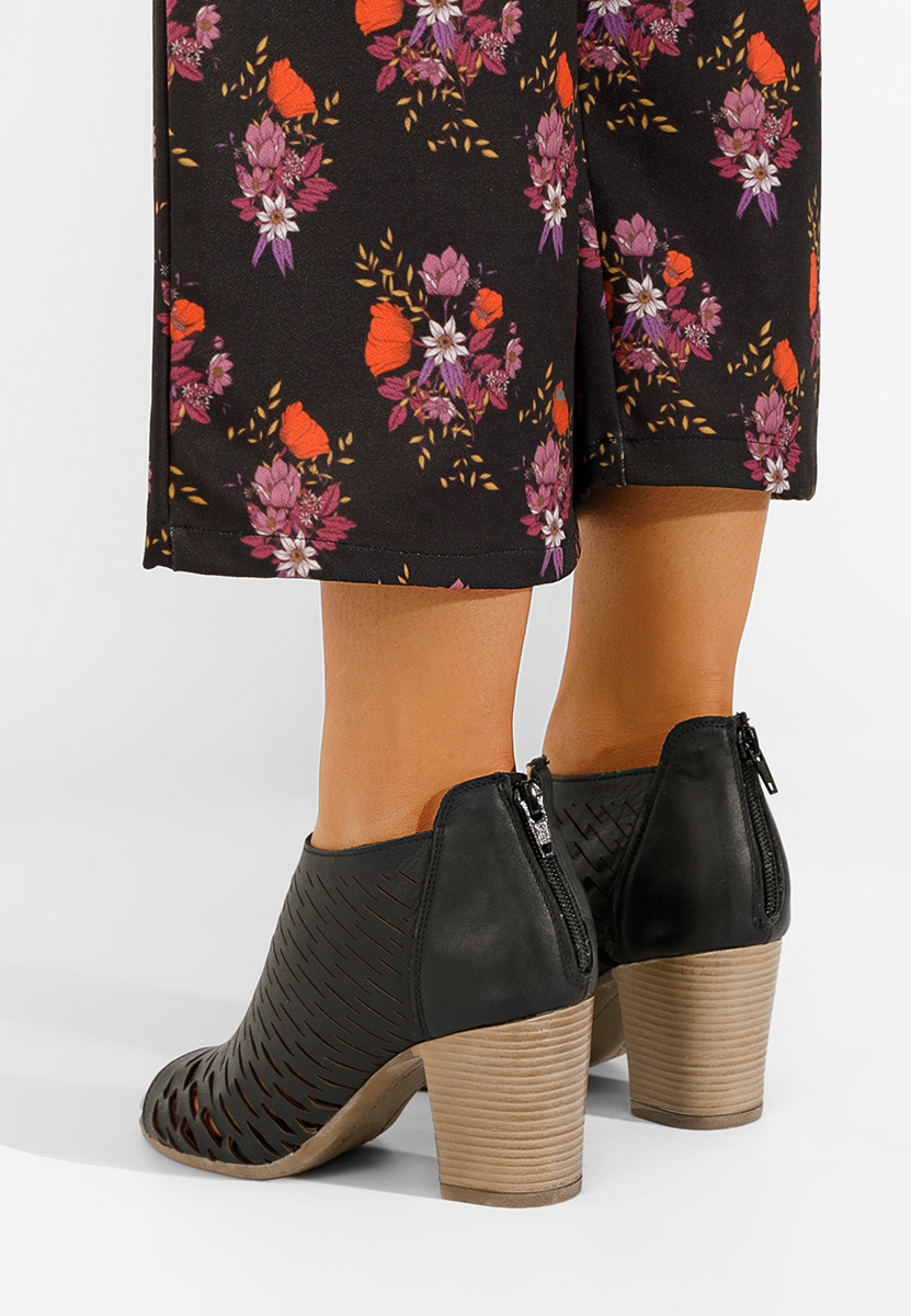 Sandale s petu Zarata crno