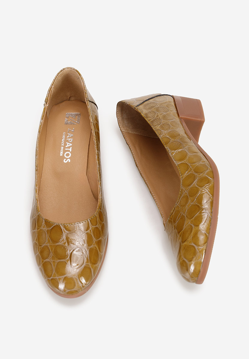 Salonke na malu petu Montremy V5 deva