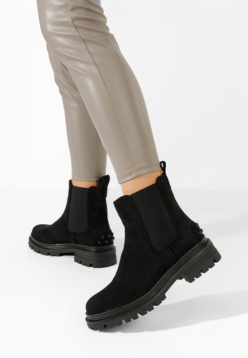 Chelsea polučizme Sallia crno