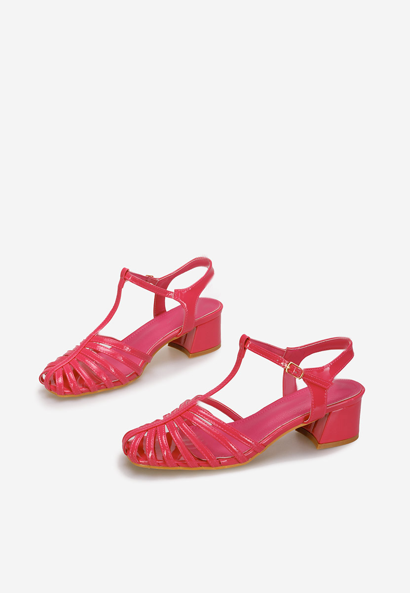 Sandale s petu Pastoria fuksija