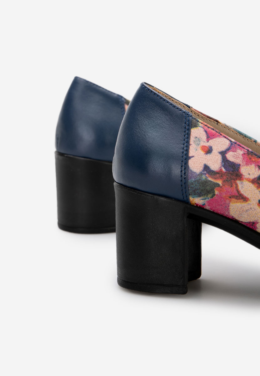 Kožne cipele na petu Judy Šareno