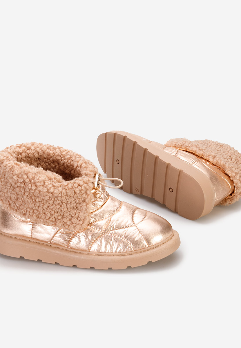 Ženske apreski Kendra Šampanjac