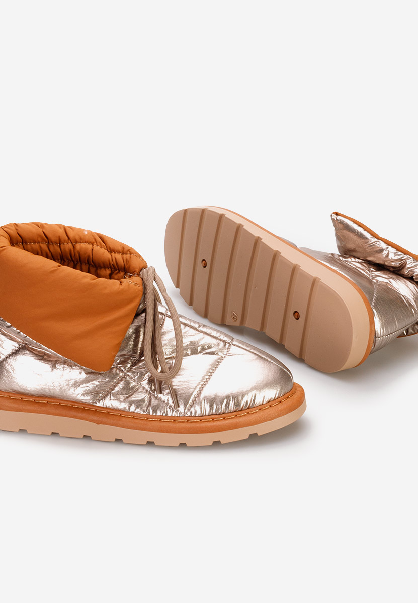 Ženske apreski Helasa Šampanjac