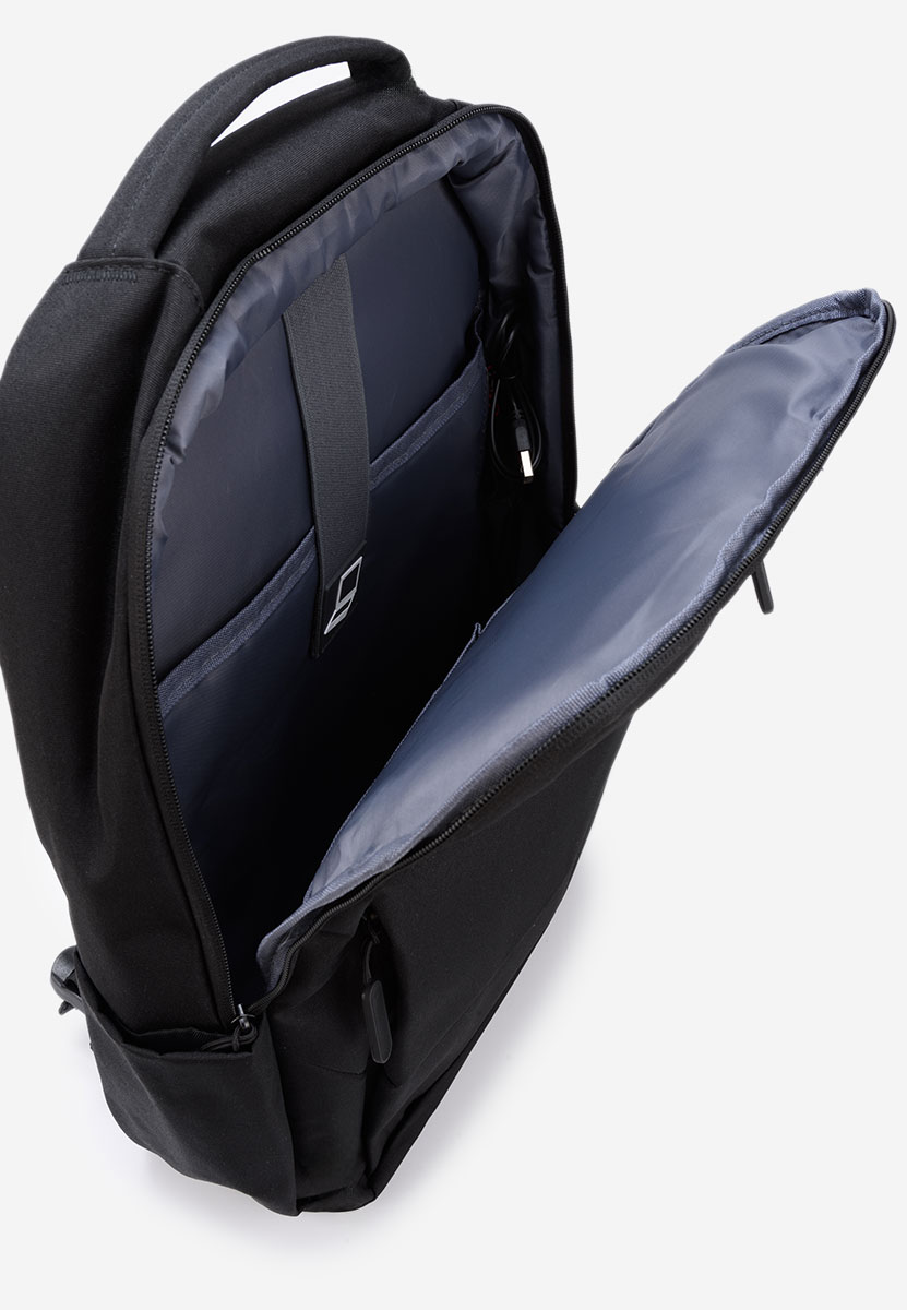 Ruksak Meticulous crno