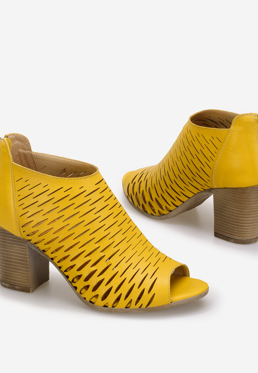Sandale od prirodne kože Zarata Žuto