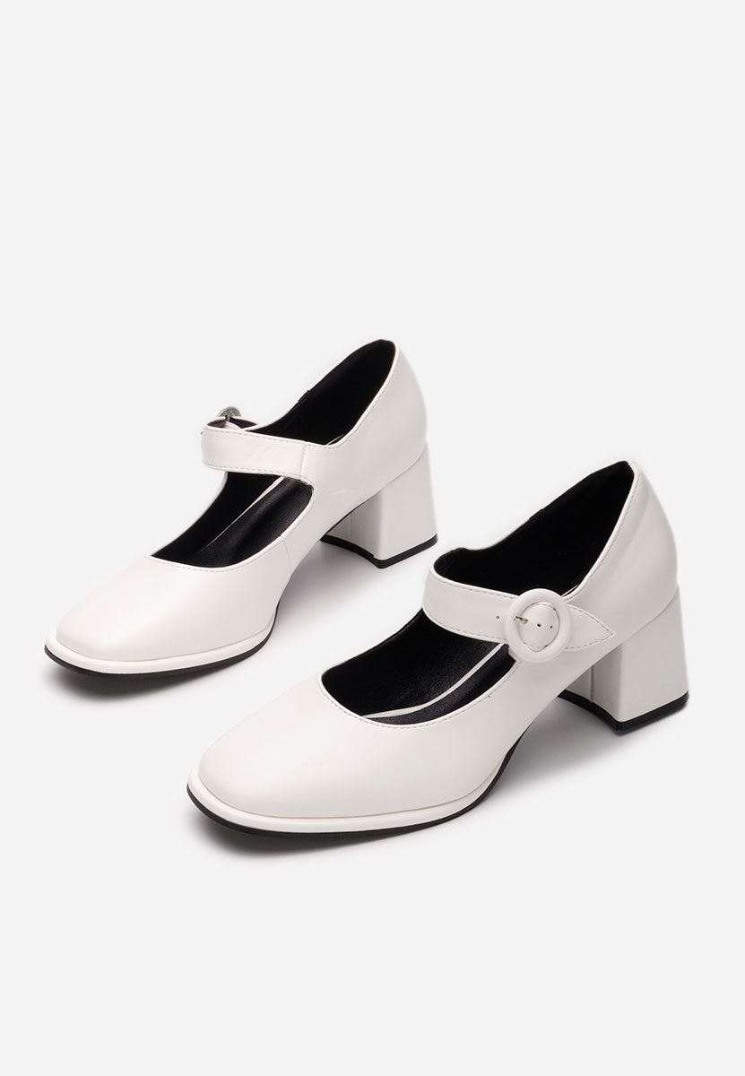 Salonke na blok petu Valerea bijele