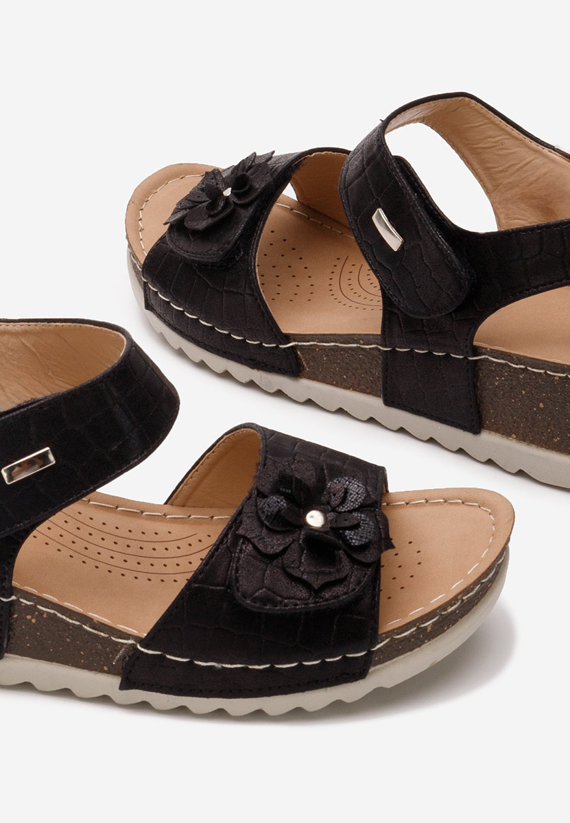 Sandale s platformom Eliasea crno
