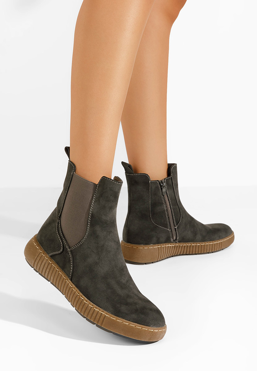 Chelsea polučizme Sheela sivo