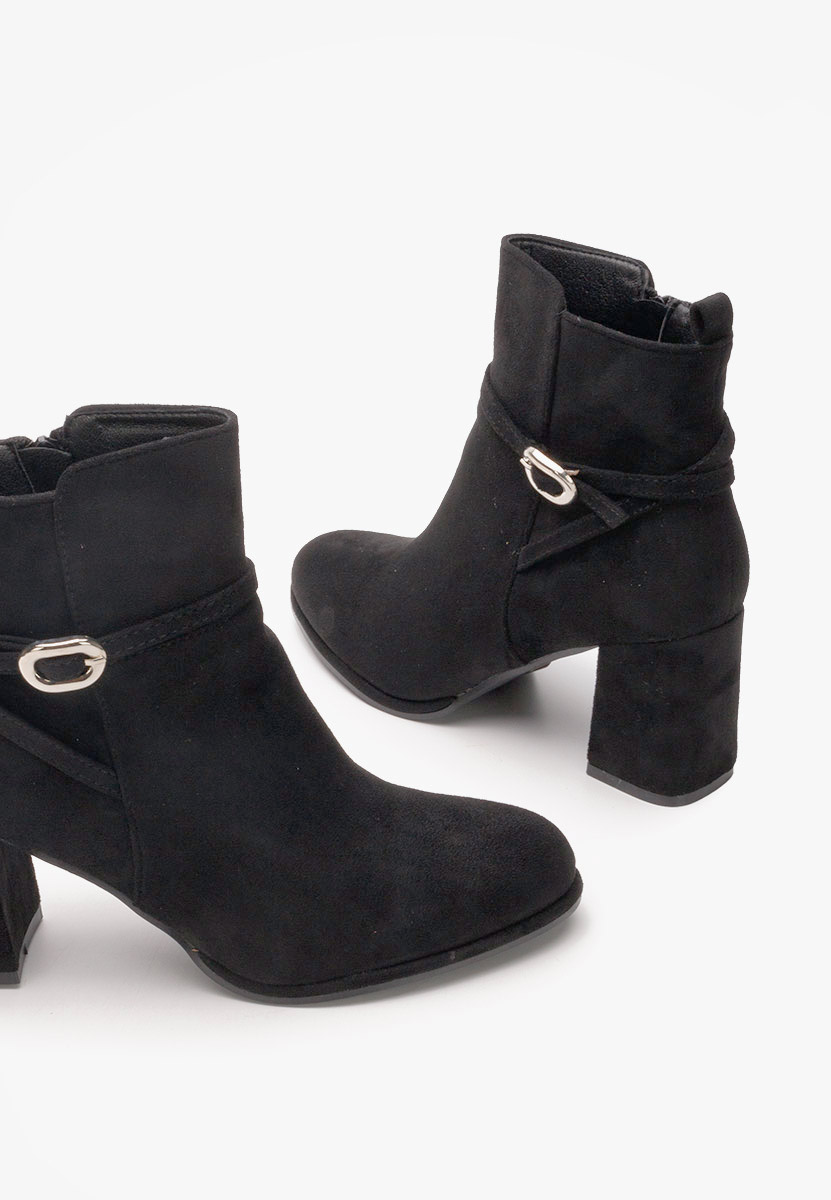 Gležnjače na block petu Cherri crno Gležnjače na block petu Cherri crno