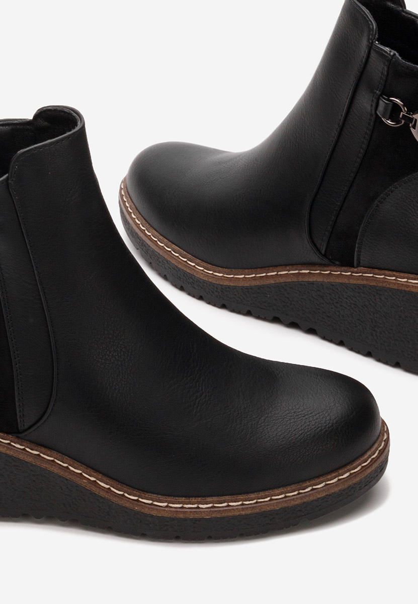 Polučizme na punu petu Magen crno