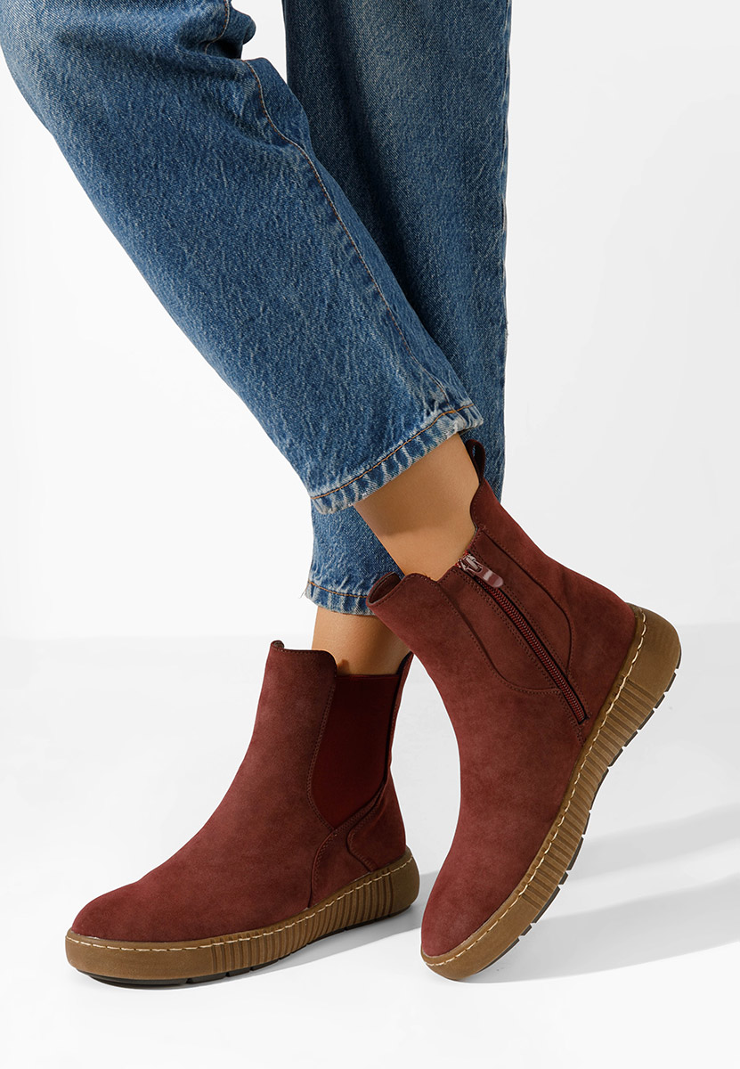 Chelsea polučizme Sheela crveno