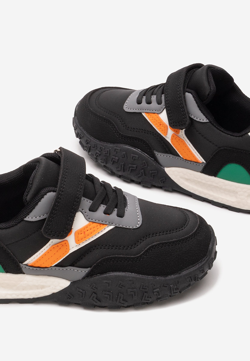 Sneakers za dječake Fumbo crno