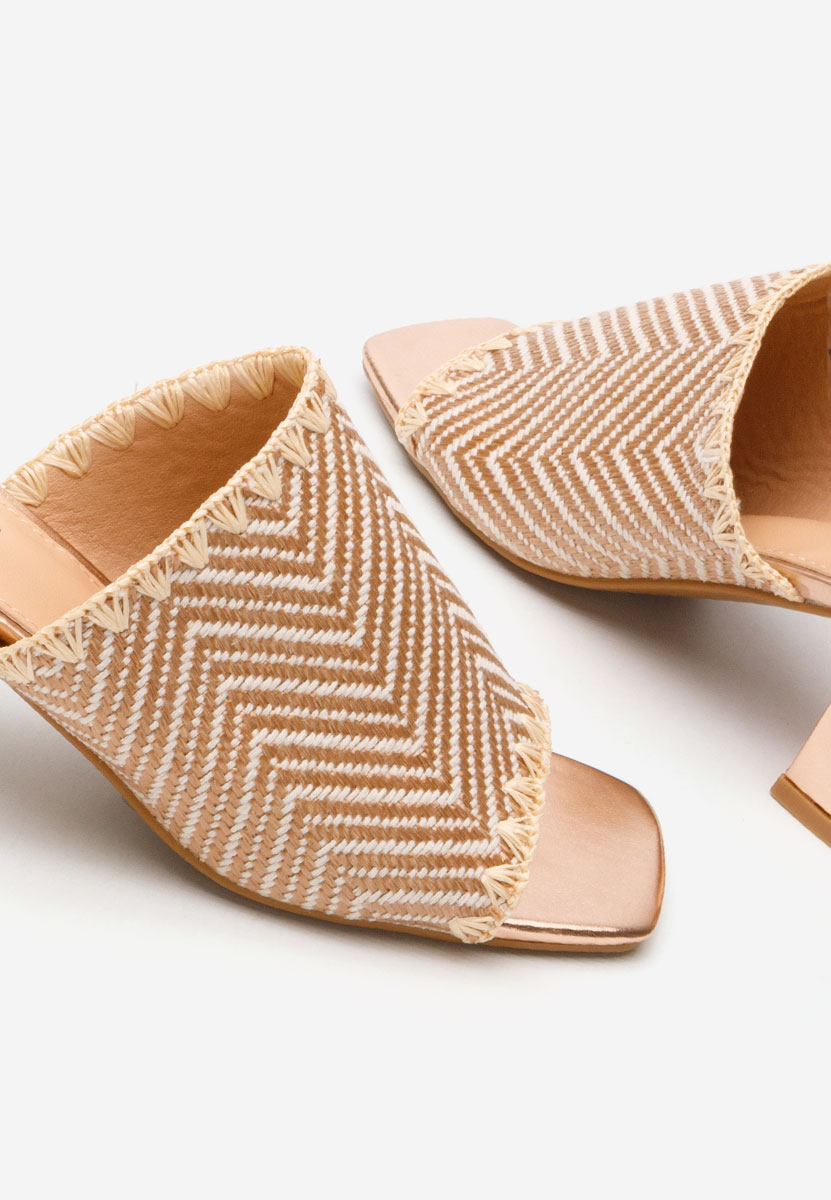 Papuče na petu Yngrid Šampanjac