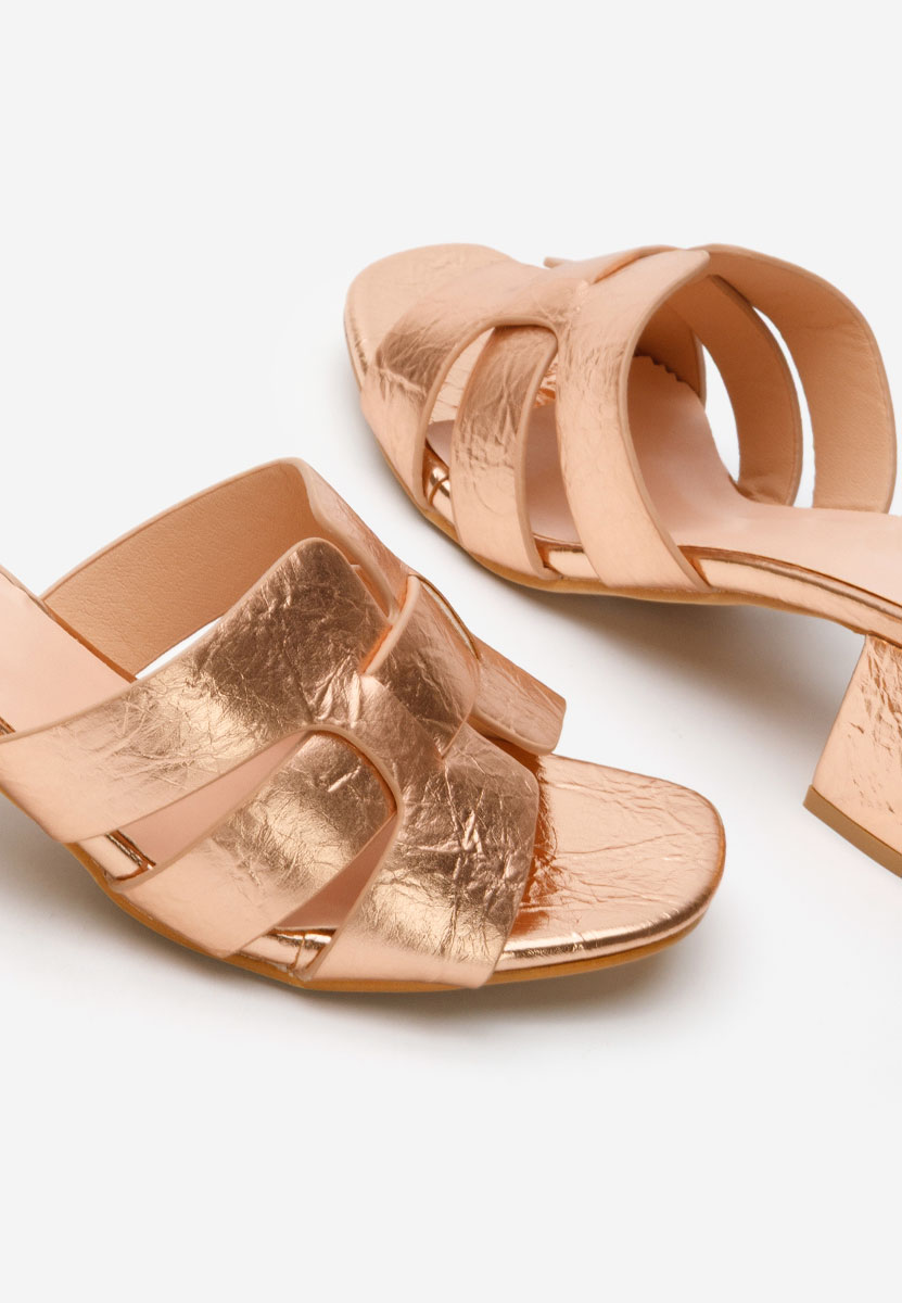 Papuče na petu Janalla Šampanjac