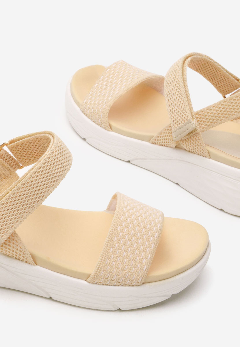 Sandale na ortopedijskim stopalom Casadis bež