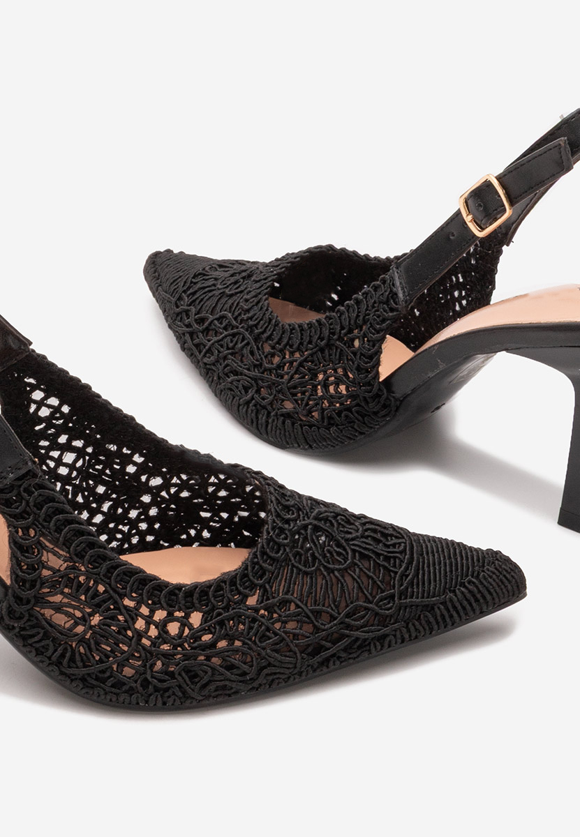 Štikle na visoku petu Besima crno