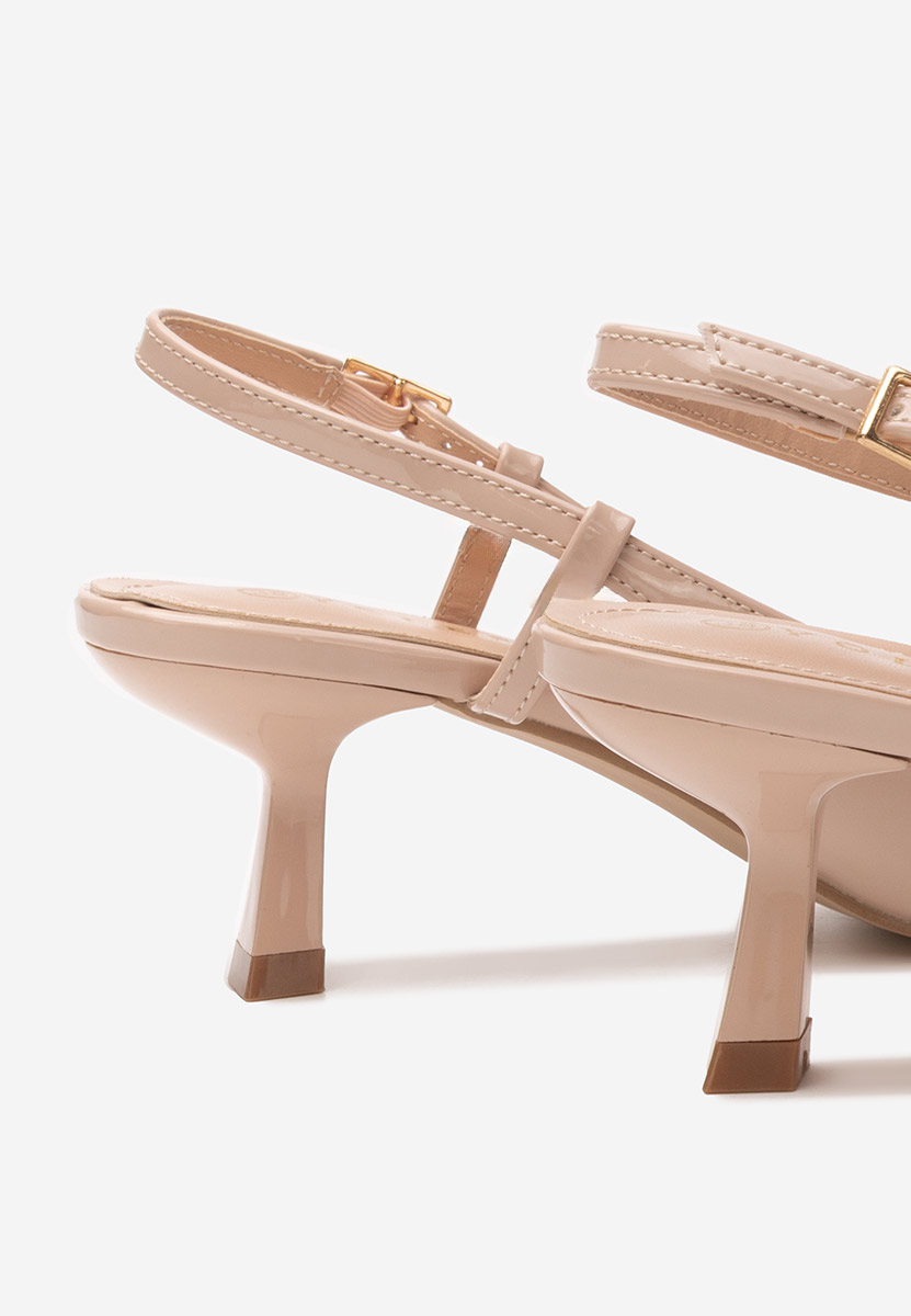 Salonke s remenčićem Crinna nude