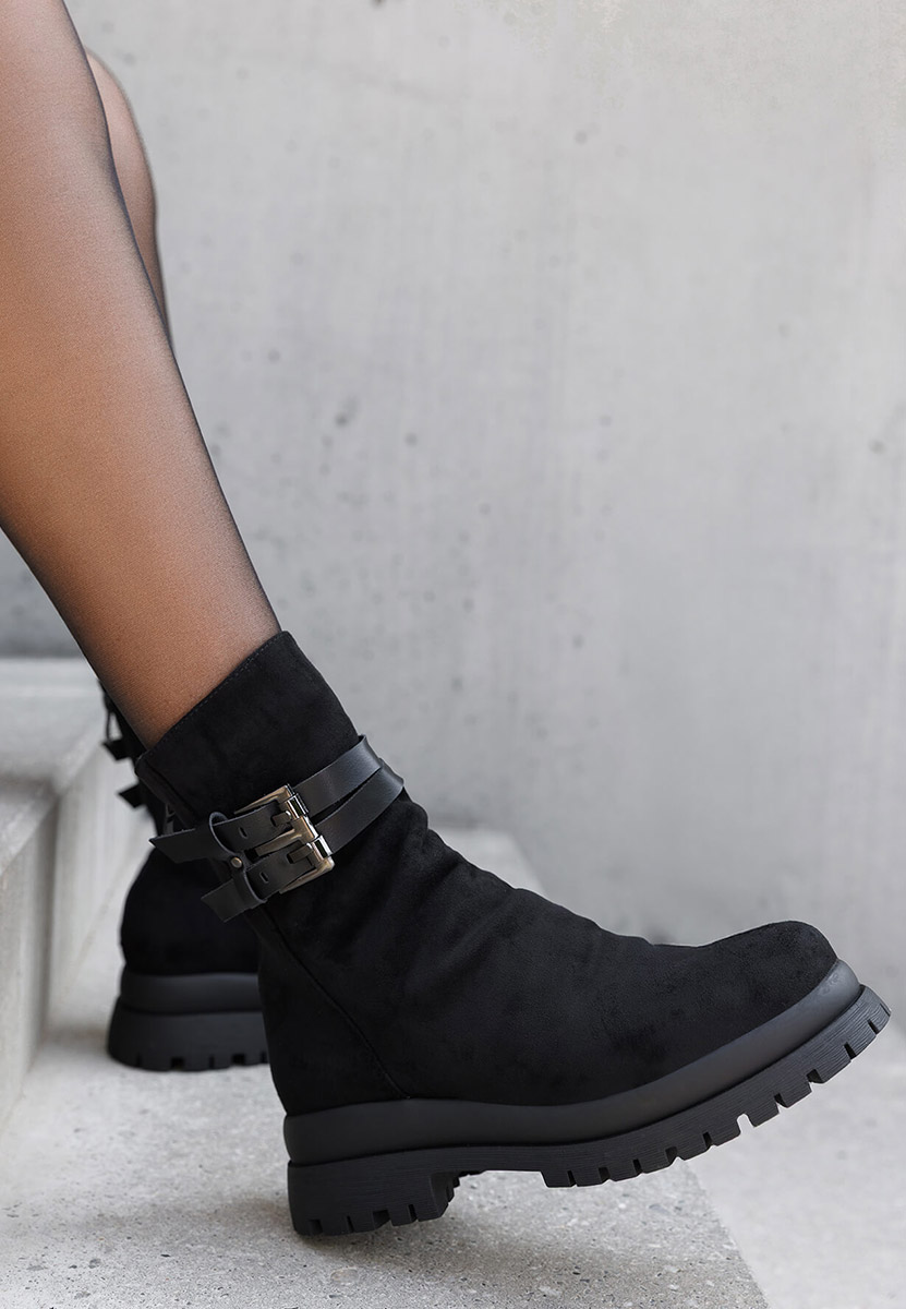 Ženske čizme Semika crno