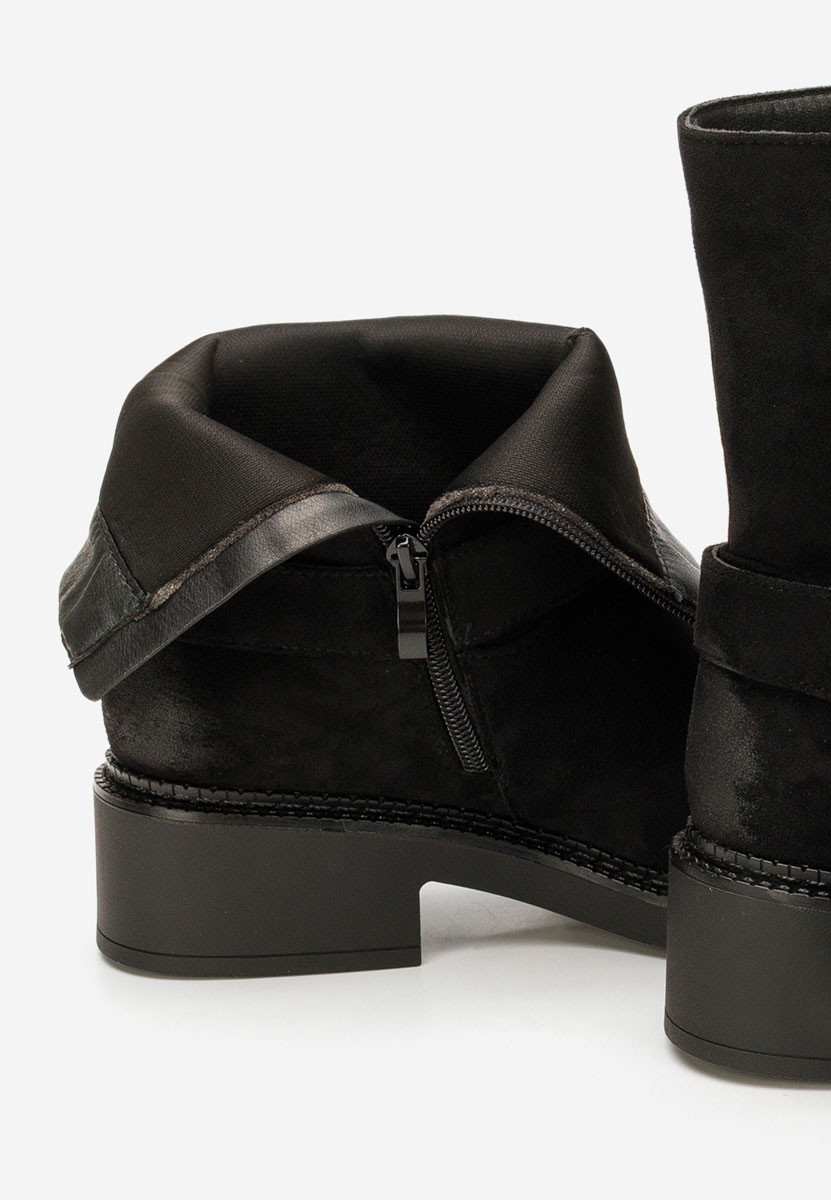 Ženske gležnjače Alasika crno