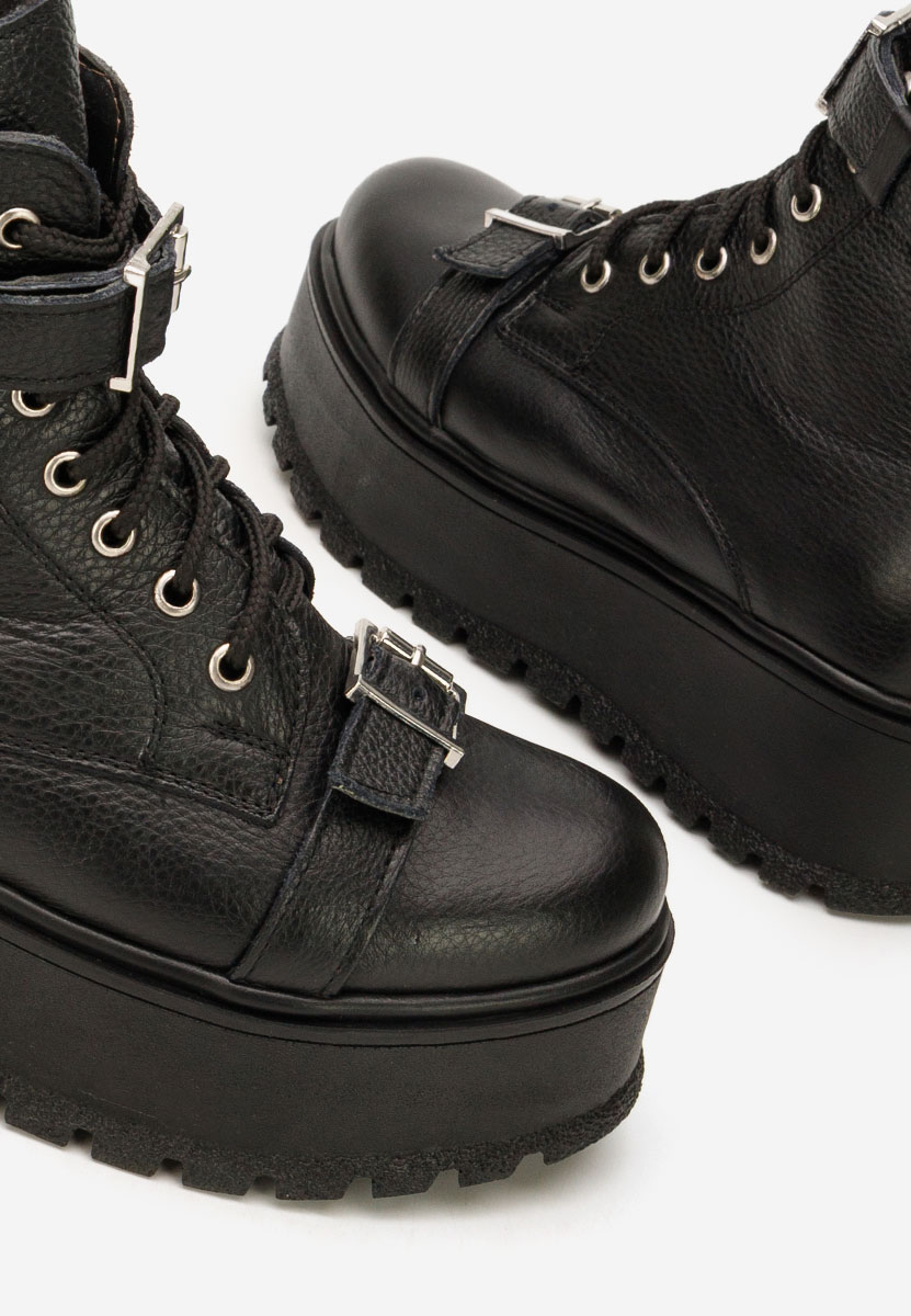 Gležnjače s platformom Astrid V5 crno