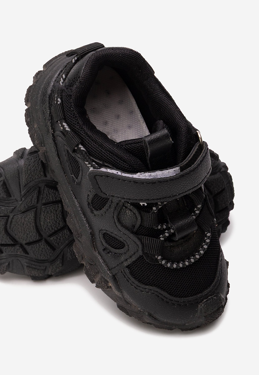 Sneakers za dječake Betano crno