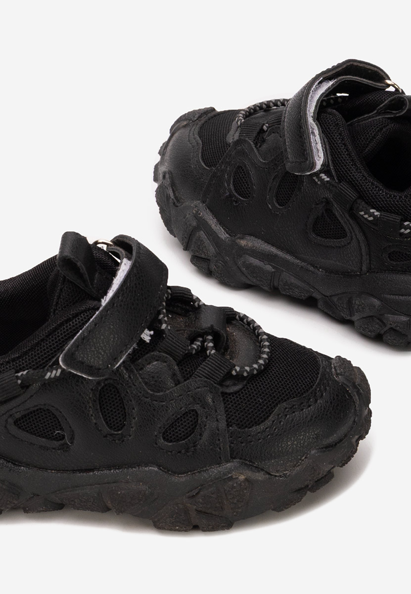 Sneakers za dječake Betano crno
