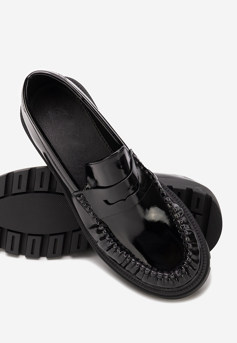 Ženske mokasinke Eleonora crno