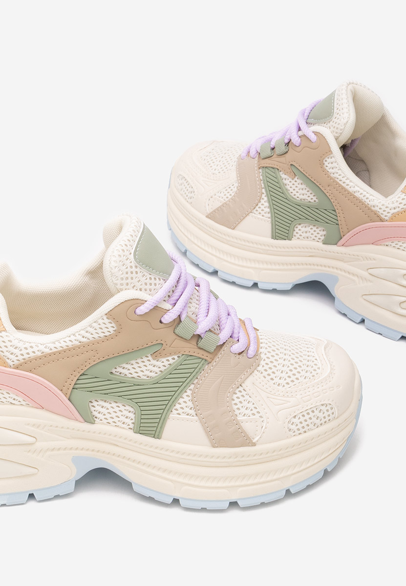 Tenisice na punu petu Alfredia Šareno