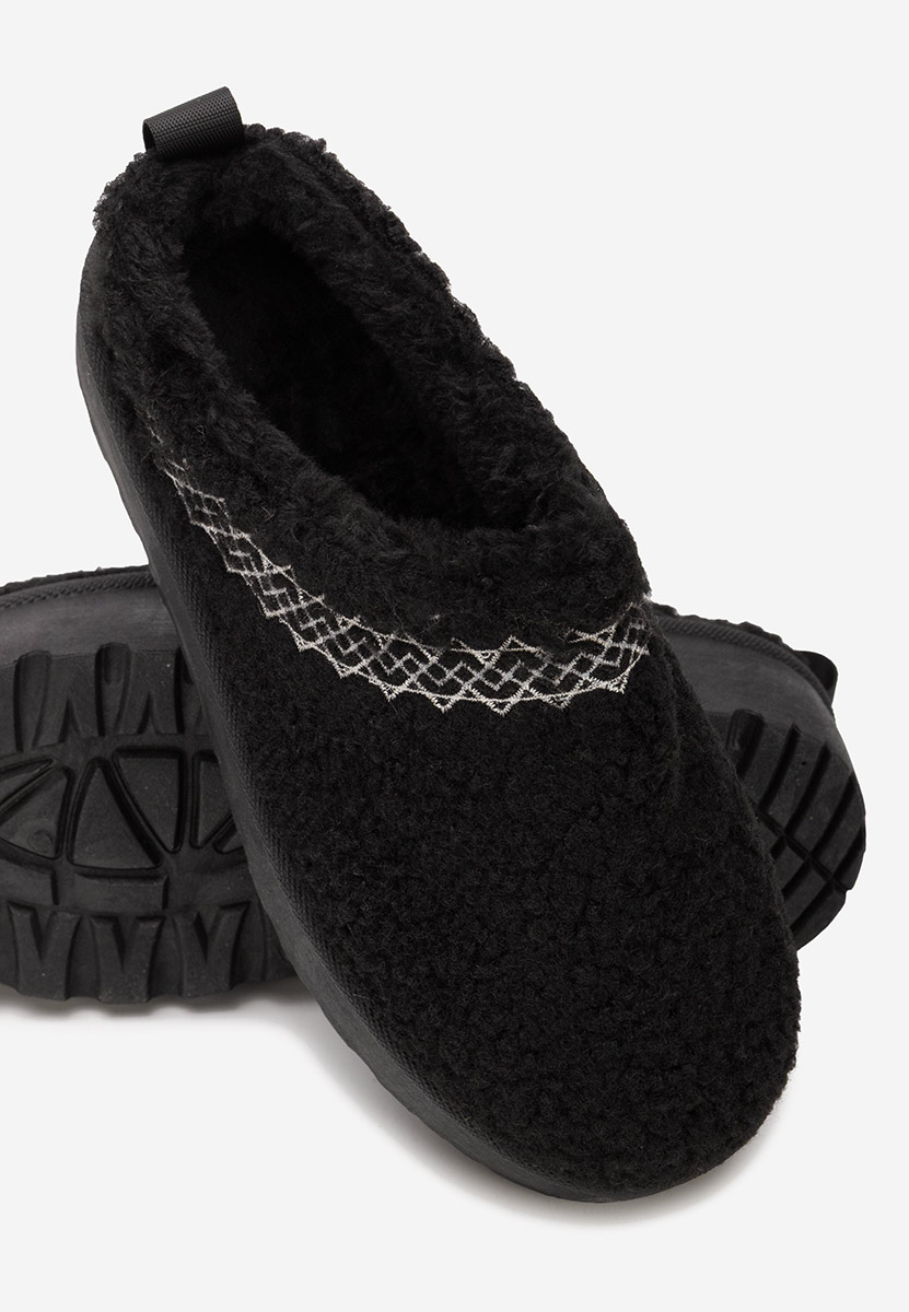 Papuče s platformom Aronna crno