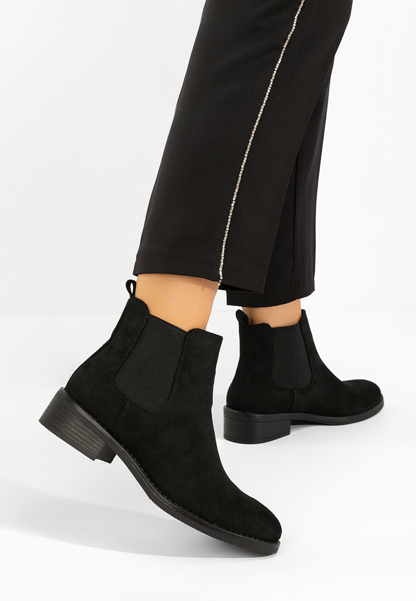 Chelsea polučizme Kataleia crno