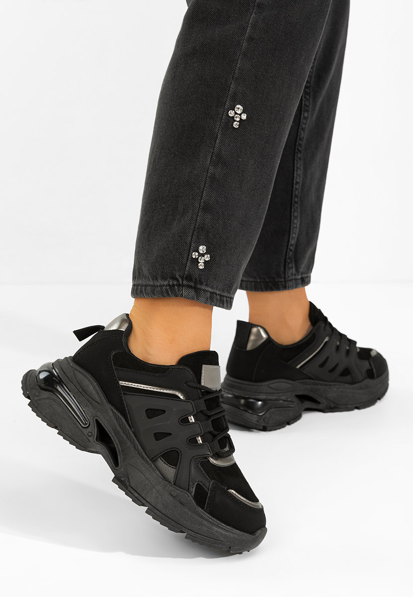 Tenisice na punu petu Alverisa crno