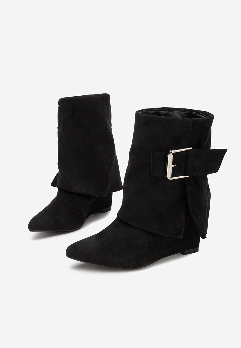 Polučizme na punu petu Irinea crno