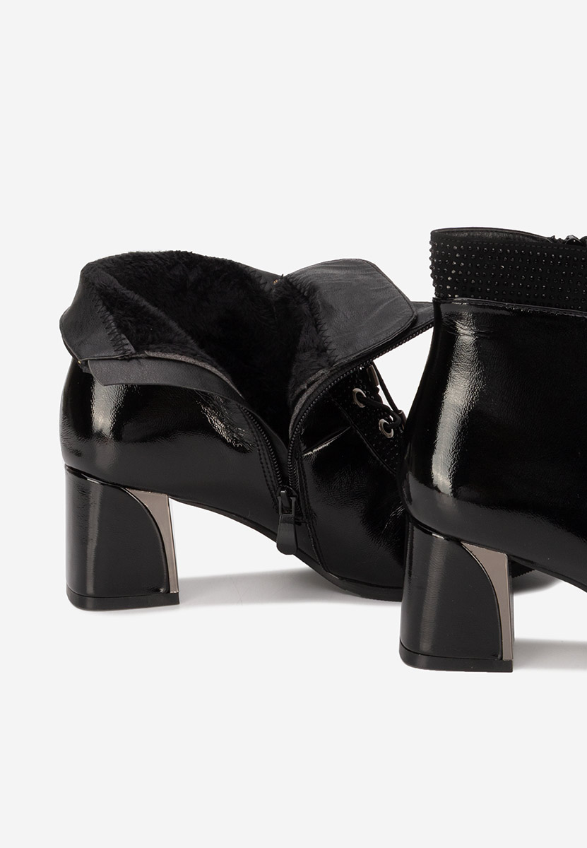 Ženske gležnjače Larae crno