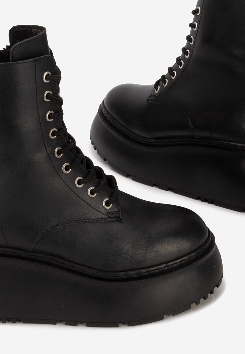 Gležnjače s platformom Luisena crno