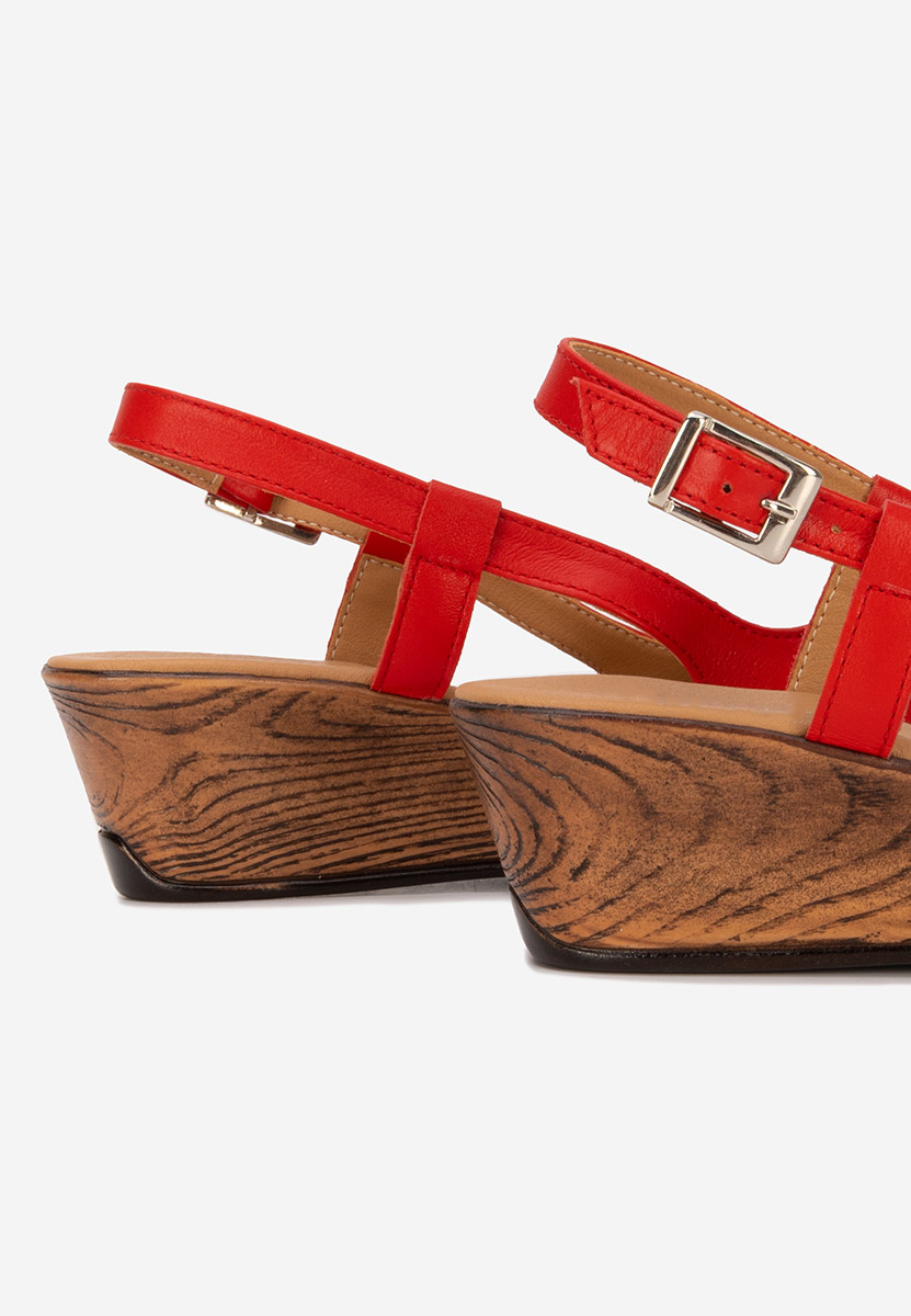 Sandale na ortopedijskim stopalom Lovara crveno