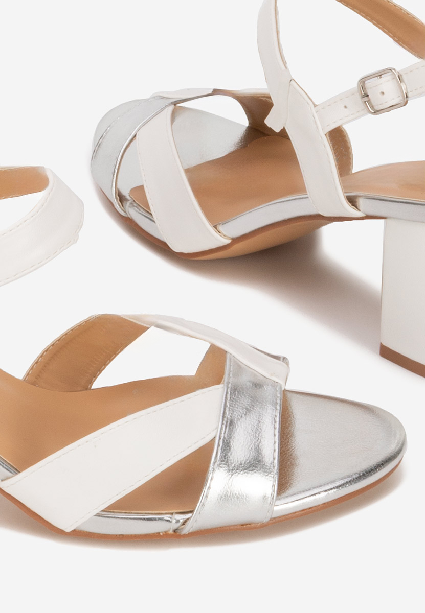 Sandale s petu Marjana bijele