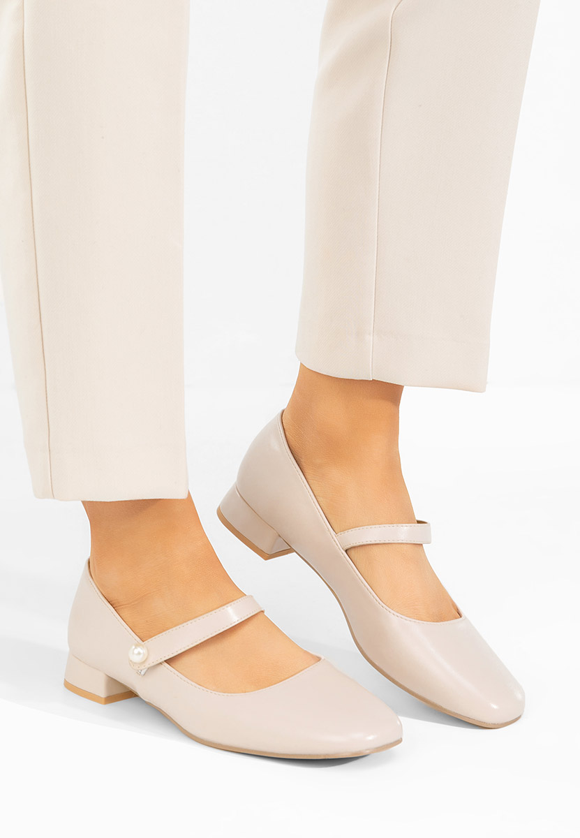 Salonke na malu petu Jenelle bež