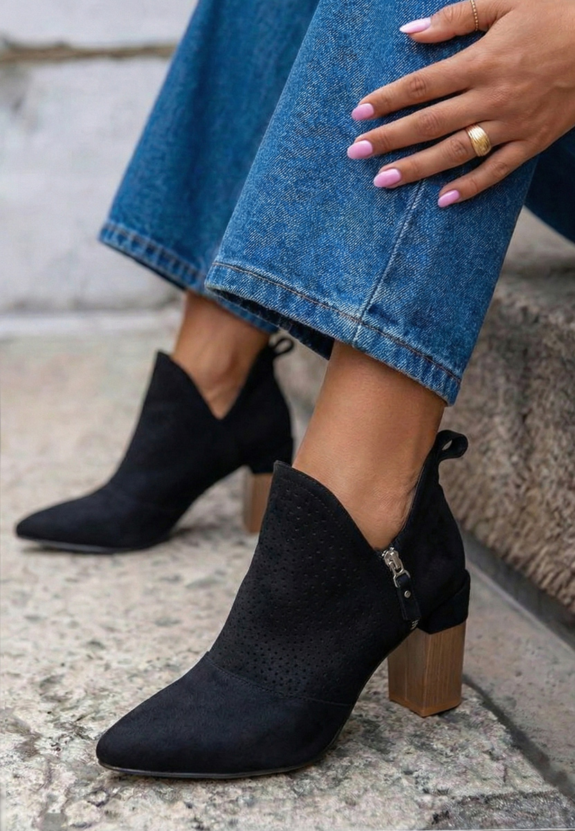 Rupičaste gležnjače Lopera crno