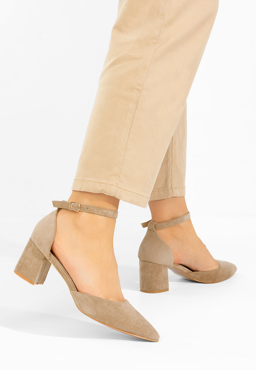 Salonke na blok petu Elrosa kaki