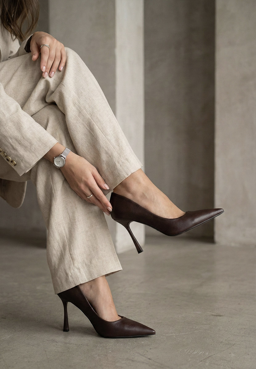 Štikle Isabele braon