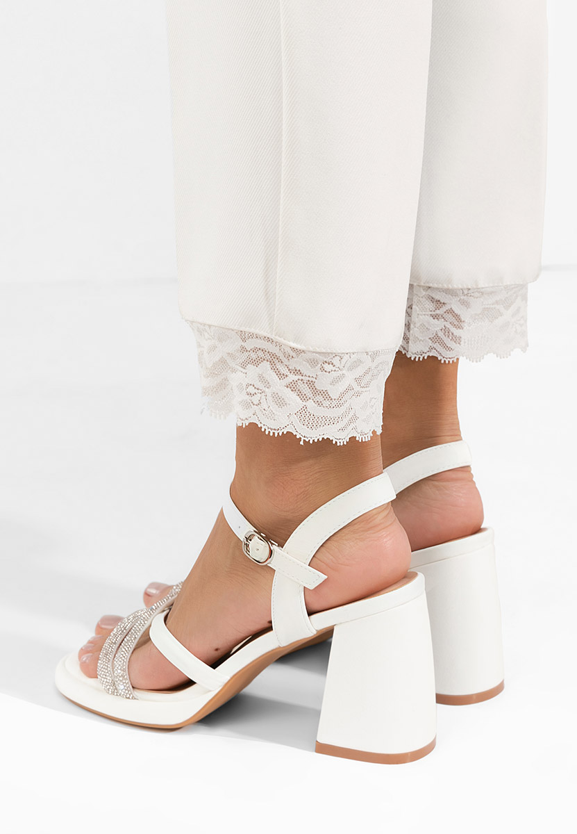 Sandale s petu Castelia bijele