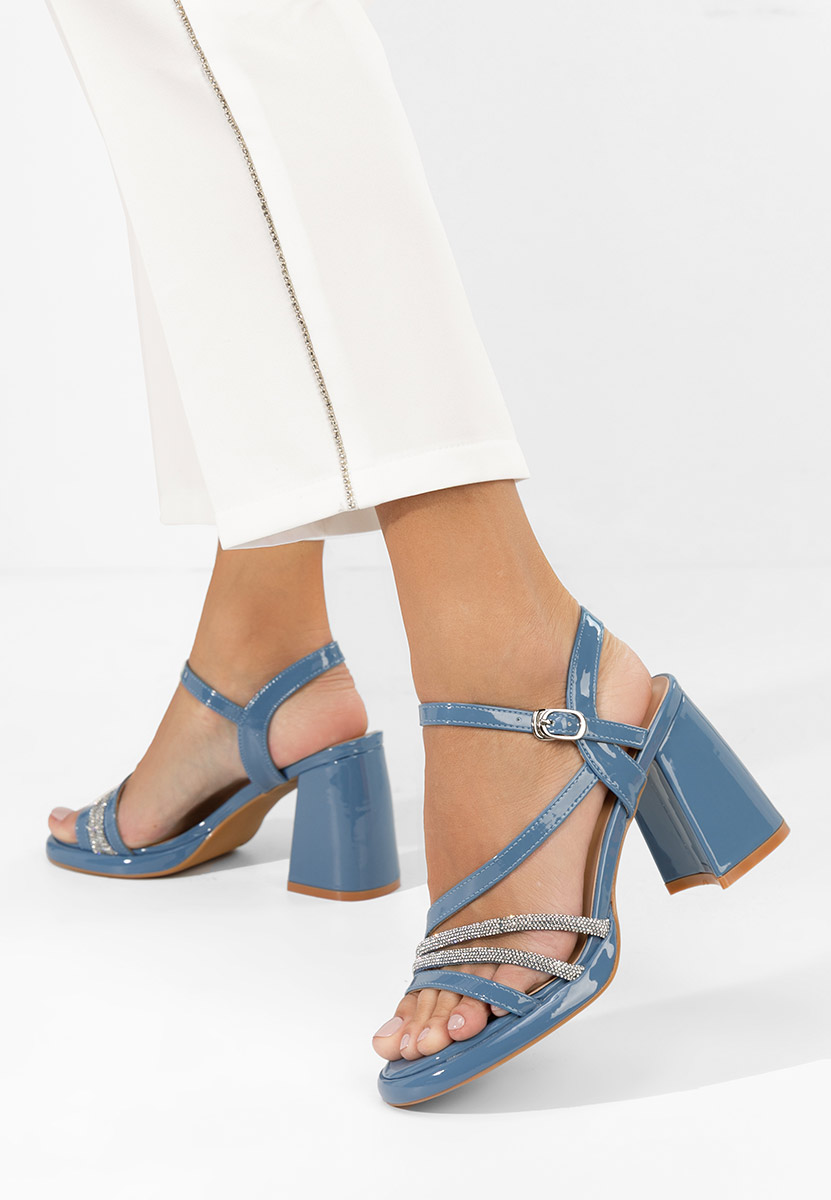 Sandale s petu Bogdana plave
